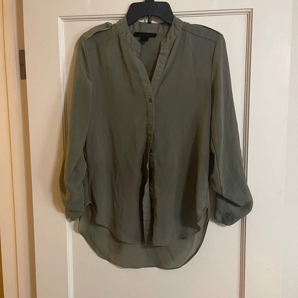 Brand: lime blue. Olive green button up. Good condition.  Size small.